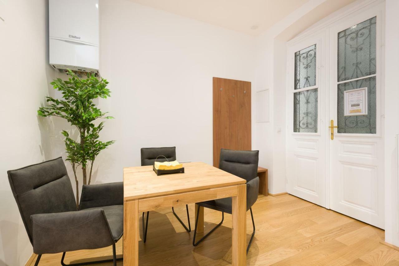 Vienna Stay Apartments Pezzl 1170 Viena Exterior foto